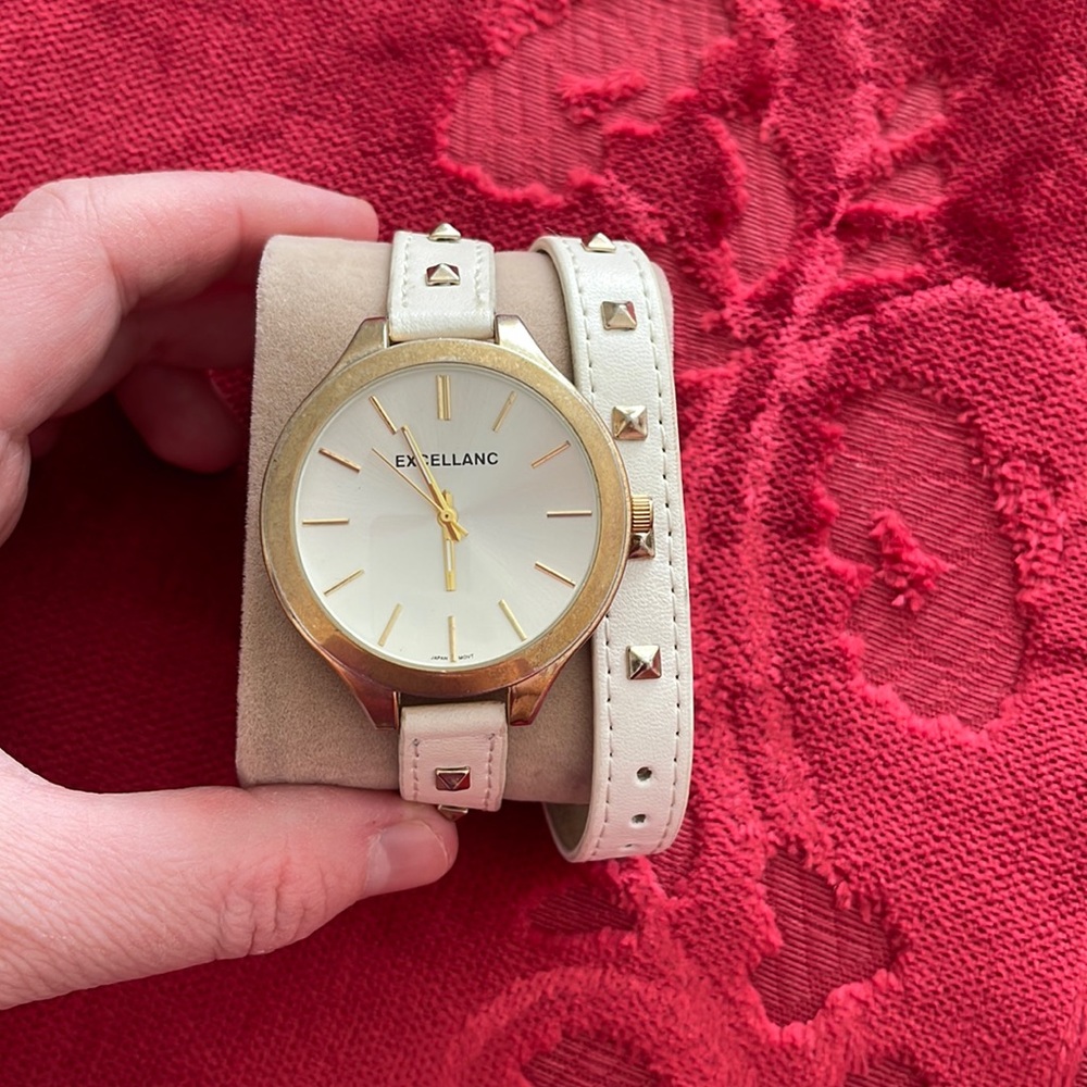 Womens watch